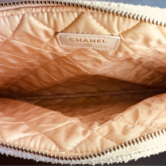 Chanel ✨ Raffia Deauville O Case Clutch Pouch Interlocking CC Box COA Authentic - Picture 8 of 11